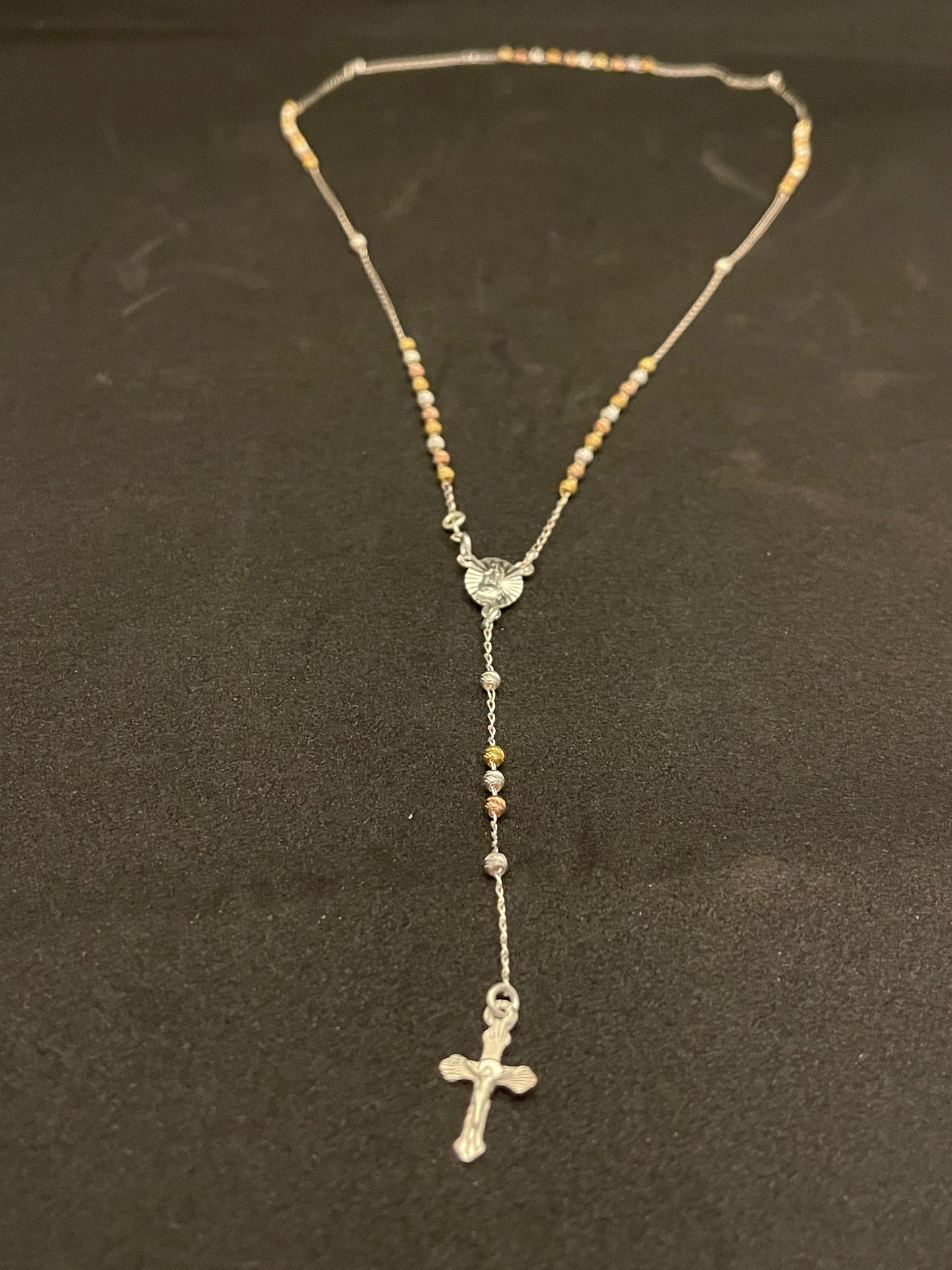 Rosario con la Virgen de Guadalupe y Jesus en la Cruz