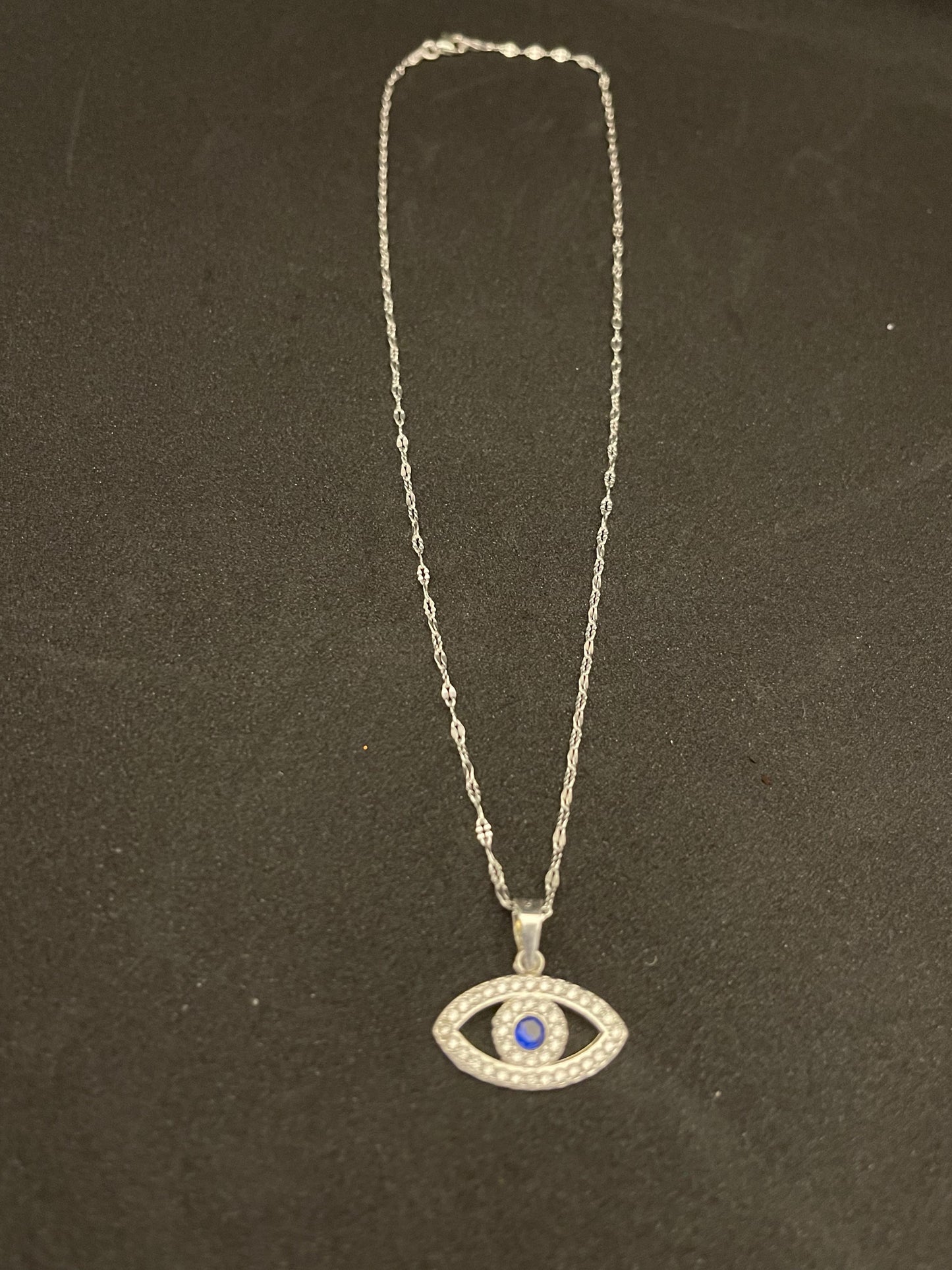 Cadena de Ojo 👁️
