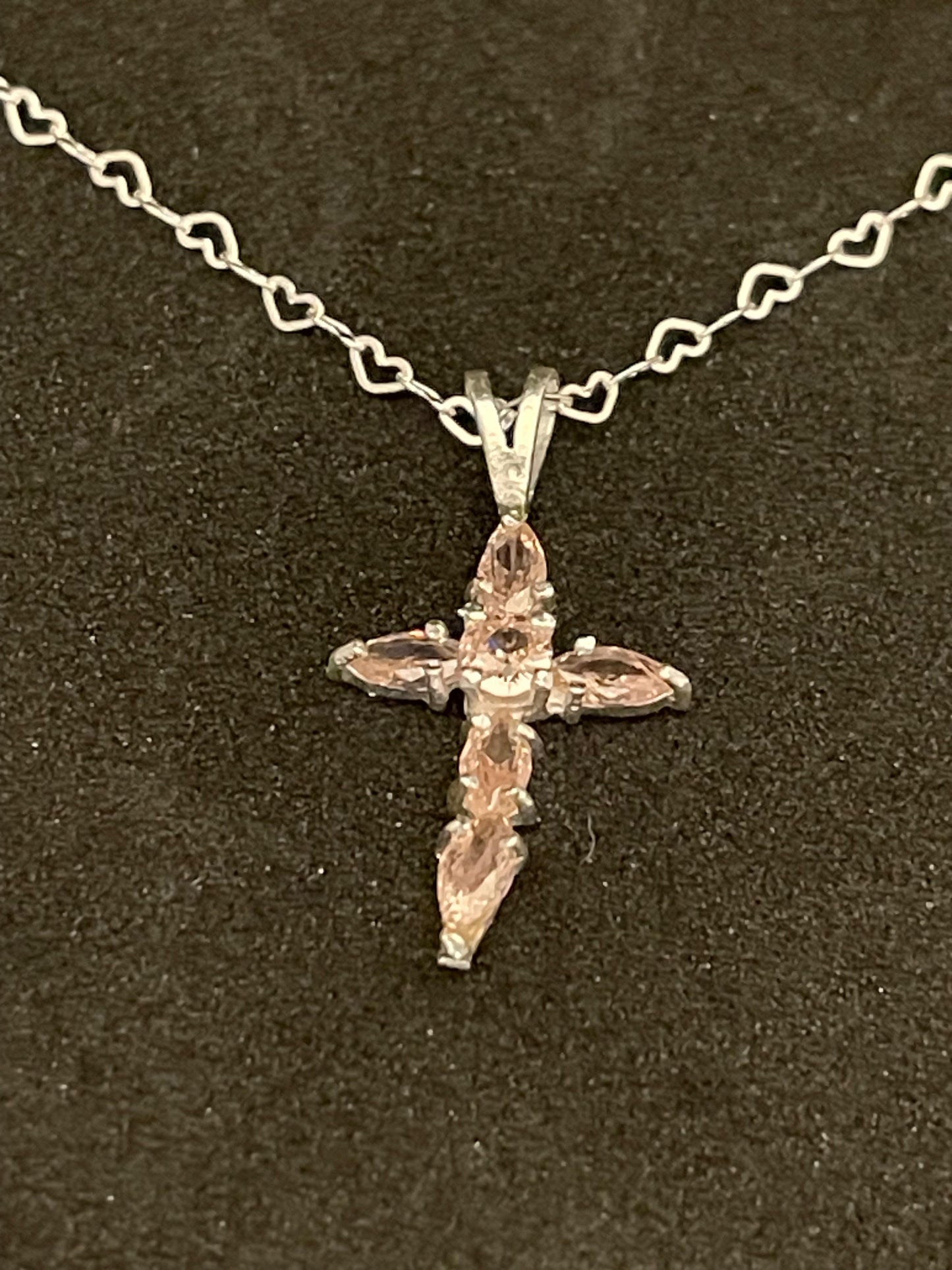 CADENA DE CORAZÓN 50cm con dije de Cruz